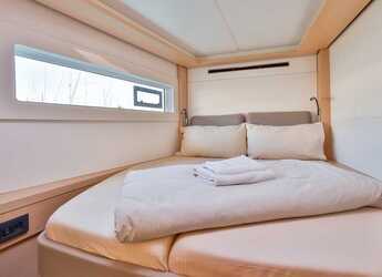 Alquilar catamarán en Porto Montenegro - Lagoon 46 