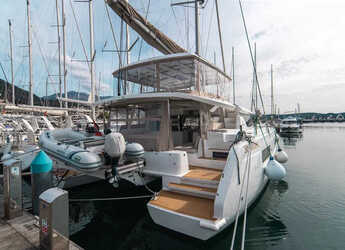 Alquilar catamarán en Porto Montenegro - Lagoon 46 