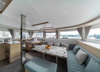 Alquilar catamarán en Porto Montenegro - Lagoon 46 