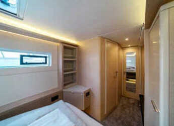 Alquilar catamarán en Porto Montenegro - Lagoon 46 