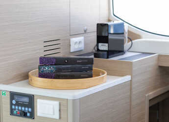 Louer catamaran à Marina Frapa - Lagoon 43