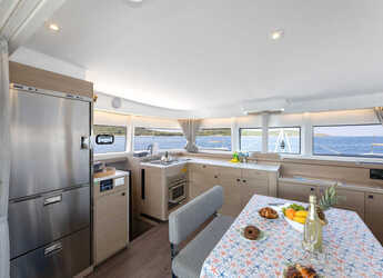 Louer catamaran à Marina Frapa - Lagoon 43