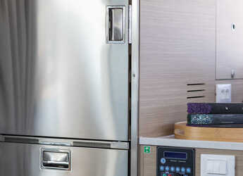 Louer catamaran à Marina Frapa - Lagoon 43