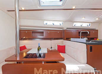 Rent a sailboat in Kos Marina - Hanse 385