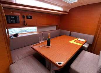 Alquilar velero en Marina di Portorosa - Dufour 470