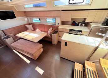 Alquilar velero en Marina Sukosan (D-Marin Dalmacija) - Hanse 548