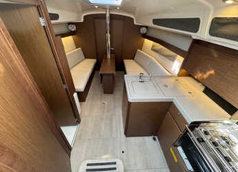 Alquilar velero en Marina Sukosan (D-Marin Dalmacija) - Oceanis 34.1