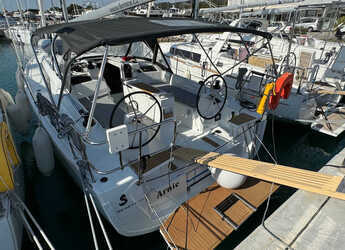 Alquilar velero en Marina Sukosan (D-Marin Dalmacija) - Oceanis 34.1