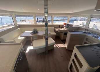 Chartern Sie katamaran in Cala dei Sardi - Lagoon 42 