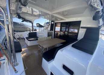 Chartern Sie katamaran in Cala dei Sardi - Lagoon 42 