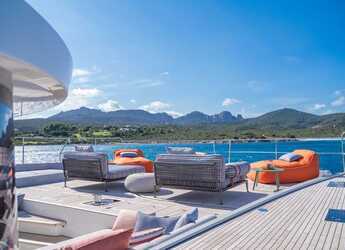 Alquilar catamarán en Cala dei Sardi - Lagoon Seventy 8