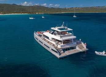 Alquilar catamarán en Cala dei Sardi - Lagoon Seventy 8