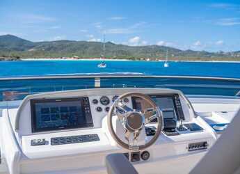 Alquilar catamarán en Cala dei Sardi - Lagoon Seventy 8