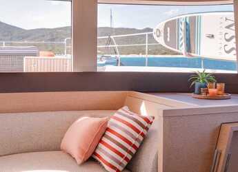 Alquilar catamarán en Cala dei Sardi - Lagoon Seventy 8