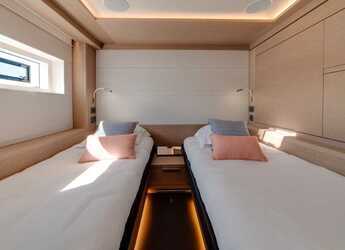 Alquilar catamarán en Cala dei Sardi - Lagoon Seventy 8