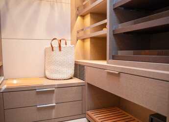 Alquilar catamarán en Cala dei Sardi - Lagoon Seventy 8