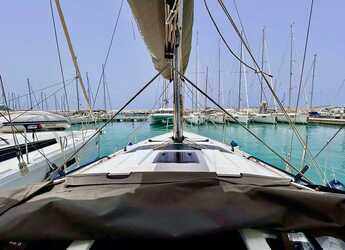 Rent a sailboat in Porto Capo d'Orlando Marina - Dufour 37