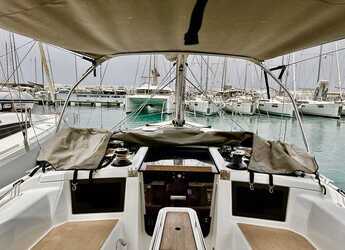 Rent a sailboat in Porto Capo d'Orlando Marina - Dufour 37