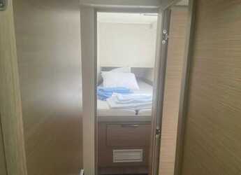 Rent a catamaran in D-Marin Marina Lefkas - Lagoon 40