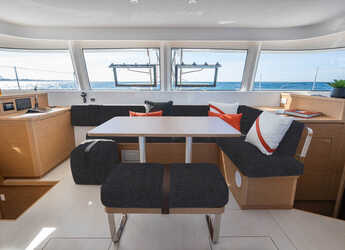 Noleggiare catamaran in Marina Tankerkomerc - Excess 14