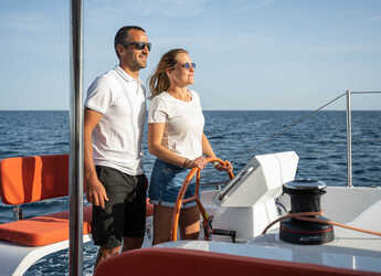 Noleggiare catamaran in Marina Tankerkomerc - Excess 14