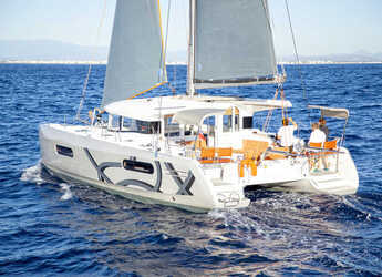 Noleggiare catamaran in Marina Tankerkomerc - Excess 12