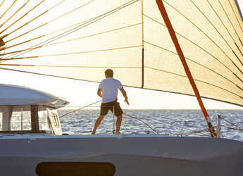 Noleggiare catamaran in Marina Tankerkomerc - Excess 12