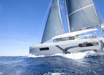 Noleggiare catamaran in Marina Tankerkomerc - Excess 12