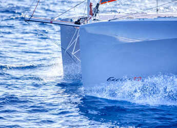 Noleggiare catamaran in Marina Tankerkomerc - Excess 12