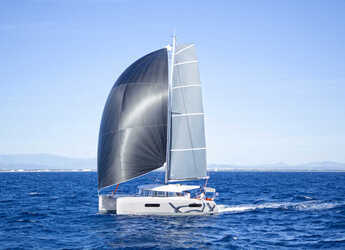 Noleggiare catamaran in Marina Tankerkomerc - Excess 12