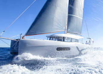 Noleggiare catamaran in Marina Tankerkomerc - Excess 12