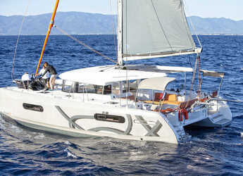 Noleggiare catamaran in Marina Tankerkomerc - Excess 12