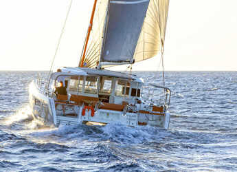 Noleggiare catamaran in Marina Tankerkomerc - Excess 12