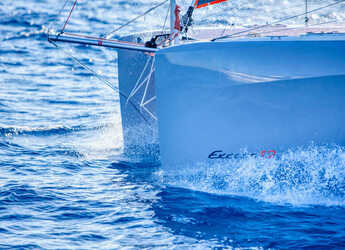 Noleggiare catamaran in Marina Tankerkomerc - Excess 12