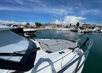 Rent a motorboat in D-Marin Borik - Merry Fisher 895 serie 2