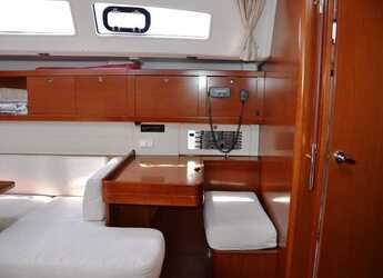 Chartern Sie segelboot in Netsel Marina - Oceanis 50