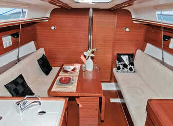 Chartern Sie segelboot in Netsel Marina - Dufour 335 Grand Large