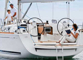 Chartern Sie segelboot in Netsel Marina - Dufour 335 Grand Large