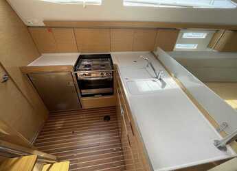 Noleggiare sailboat in Marina Tankerkomerc - Elan Impression 45