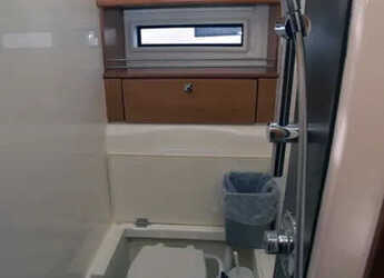 Rent a sailboat in Kavala - Marina Perigialiou - Bavaria Cruiser 56