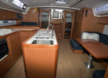 Rent a sailboat in Kavala - Marina Perigialiou - Bavaria Cruiser 56