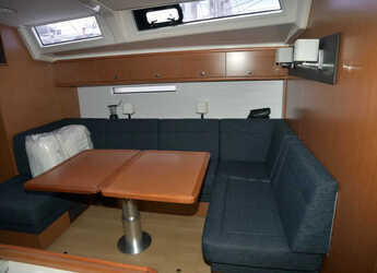 Rent a sailboat in Kavala - Marina Perigialiou - Bavaria Cruiser 56