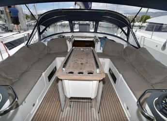 Rent a sailboat in Kavala - Marina Perigialiou - Bavaria Cruiser 56