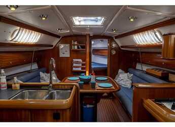 Rent a sailboat in Kavala - Marina Perigialiou - Bavaria 36