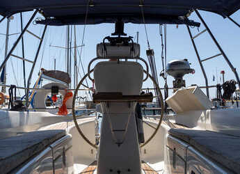 Rent a sailboat in Kavala - Marina Perigialiou - Bavaria 36