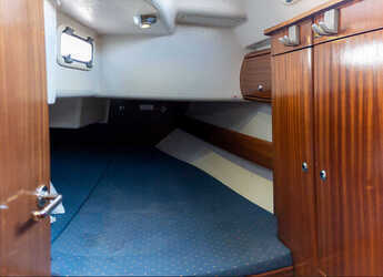 Rent a sailboat in Kavala - Marina Perigialiou - Bavaria 36