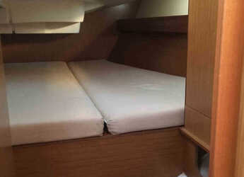 Rent a sailboat in Preveza Marina - Sun Odyssey 39i