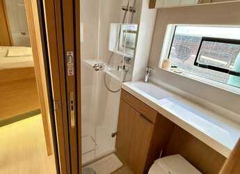 Rent a catamaran in Alimos Marina - Bali 5.8