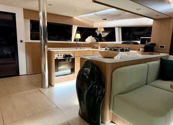 Rent a catamaran in Alimos Marina - Bali 5.8