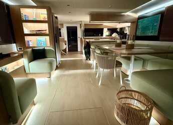 Rent a catamaran in Alimos Marina - Bali 5.8